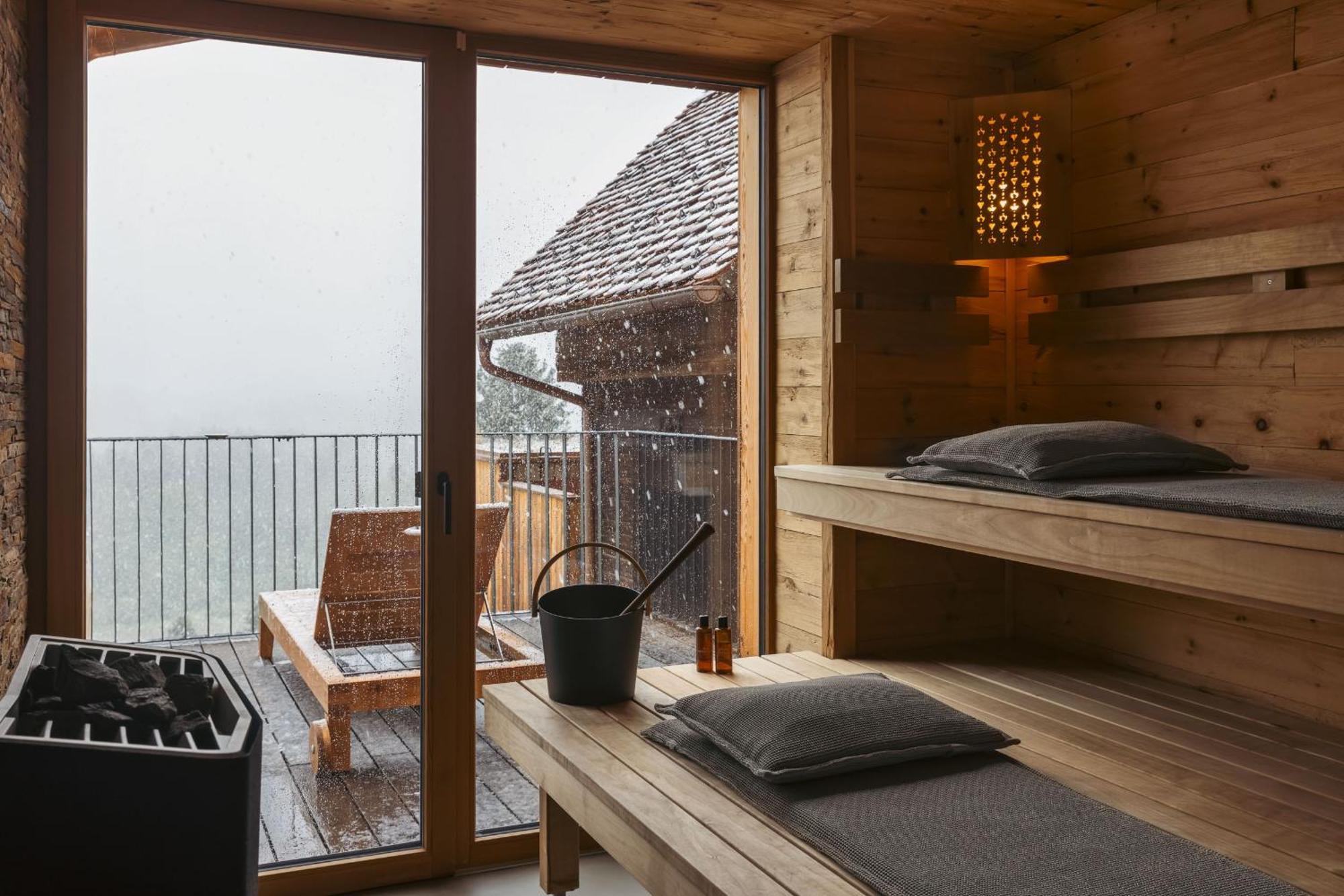 Am Wildbachberg - Luxus Ferienhaeuser Mit Infinitypool, Privatsauna Und Weinkeller Deutschlandsberg Exterior photo